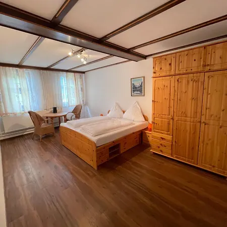 Zum Weissenlamm Guest house Leutenberg