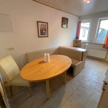 Zum Weissenlamm Guest house Leutenberg