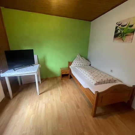 Zum Weissenlamm Guest house Leutenberg